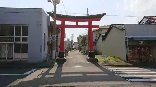 美濃輪稲荷神社の鳥居