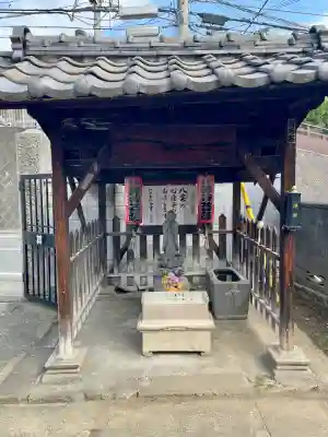 日宗寺 の{uncategorized: "未分類", other: "その他", undefined: "問題あり", building: "その他建物", grave: "お墓", sacred_gate: "鳥居", guardian: "狛犬", statue: "像", buddha: "仏像", history: "歴史", nature: "自然", garden: "庭園", animal: "動物", pagoda: "塔", temizu: "手水舎", mountain_gate: "山門・神門", sanctuary: "本殿・本堂", subordinate: "末社・摂社", art: "芸術", scenery: "景色", jizo: "地蔵", ema: "絵馬", goshuin: "御朱印", omikuji: "おみくじ", items: "授与品その他", amulet: "お守り", goshuincho: "御朱印帳", eats: "食事", festival: "お祭り", votive_dance: "神楽", shichigosan: "七五三参", wedding: "結婚式", experience: "体験その他", initially: "初詣", around: "周辺", anti_infection: "感染症対策"}