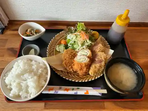 文殊堂の{uncategorized: "未分類", other: "その他", undefined: "問題あり", building: "その他建物", grave: "お墓", sacred_gate: "鳥居", guardian: "狛犬", statue: "像", buddha: "仏像", history: "歴史", nature: "自然", garden: "庭園", animal: "動物", pagoda: "塔", temizu: "手水舎", mountain_gate: "山門・神門", sanctuary: "本殿・本堂", subordinate: "末社・摂社", art: "芸術", scenery: "景色", jizo: "地蔵", ema: "絵馬", goshuin: "御朱印", omikuji: "おみくじ", items: "授与品その他", amulet: "お守り", goshuincho: "御朱印帳", eats: "食事", festival: "お祭り", votive_dance: "神楽", shichigosan: "七五三参", wedding: "結婚式", experience: "体験その他", initially: "初詣", around: "周辺", anti_infection: "感染症対策"}