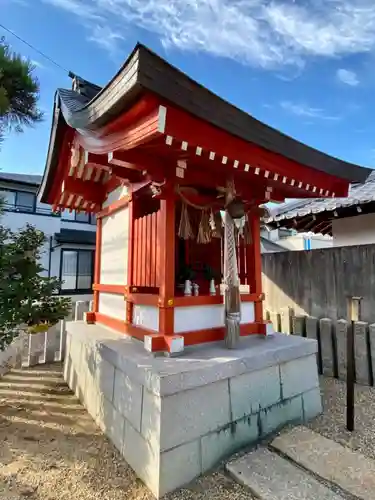 嶋高稲荷神社の本殿・本堂