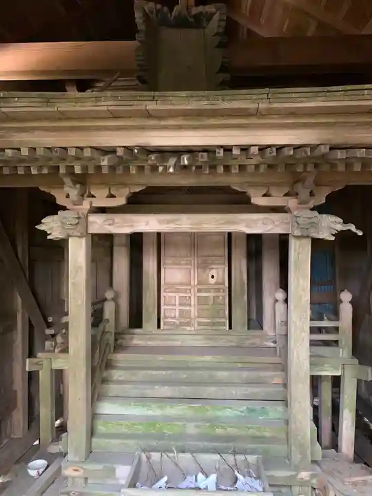山頭神社の本殿・本堂