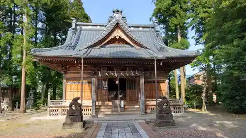 安田八幡宮の本殿