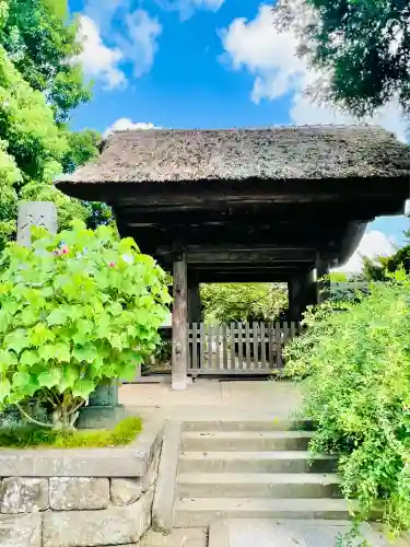 極楽寺（霊鷲山感應院極楽律寺）の山門・神門