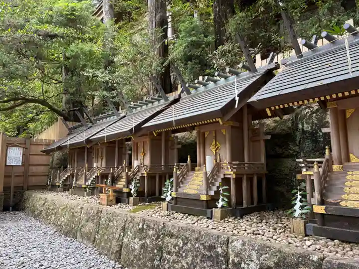 天河大辨財天社の末社・摂社
