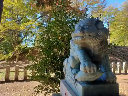 神明社の狛犬