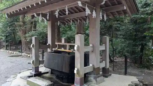 白旗神社の手水舎