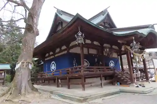 賀羅加波神社の本殿