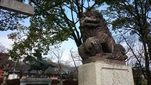 富士山本宮浅間大社の狛犬