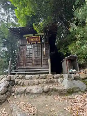 瀧不動の{uncategorized: "未分類", other: "その他", undefined: "問題あり", building: "その他建物", grave: "お墓", sacred_gate: "鳥居", guardian: "狛犬", statue: "像", buddha: "仏像", history: "歴史", nature: "自然", garden: "庭園", animal: "動物", pagoda: "塔", temizu: "手水舎", mountain_gate: "山門・神門", sanctuary: "本殿・本堂", subordinate: "末社・摂社", art: "芸術", scenery: "景色", jizo: "地蔵", ema: "絵馬", goshuin: "御朱印", omikuji: "おみくじ", items: "授与品その他", amulet: "お守り", goshuincho: "御朱印帳", eats: "食事", festival: "お祭り", votive_dance: "神楽", shichigosan: "七五三参", wedding: "結婚式", experience: "体験その他", initially: "初詣", around: "周辺", anti_infection: "感染症対策"}