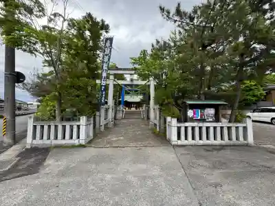 小名浜諏訪神社 ～海の鎮守様～の{uncategorized: "未分類", other: "その他", undefined: "問題あり", building: "その他建物", grave: "お墓", sacred_gate: "鳥居", guardian: "狛犬", statue: "像", buddha: "仏像", history: "歴史", nature: "自然", garden: "庭園", animal: "動物", pagoda: "塔", temizu: "手水舎", mountain_gate: "山門・神門", sanctuary: "本殿・本堂", subordinate: "末社・摂社", art: "芸術", scenery: "景色", jizo: "地蔵", ema: "絵馬", goshuin: "御朱印", omikuji: "おみくじ", items: "授与品その他", amulet: "お守り", goshuincho: "御朱印帳", eats: "食事", festival: "お祭り", votive_dance: "神楽", shichigosan: "七五三参", wedding: "結婚式", experience: "体験その他", initially: "初詣", around: "周辺", anti_infection: "感染症対策"}