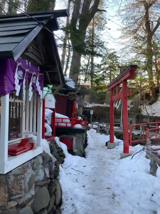 白石神社の末社・摂社