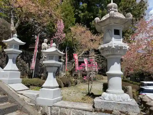 東円寺の建物その他