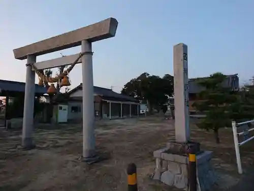 西神明社の鳥居