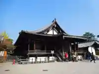 法隆寺の本殿・本堂