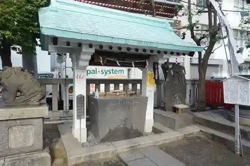 椙森神社の手水舎