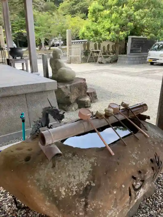 護国寺の手水舎