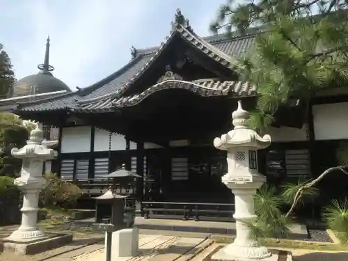 東昌寺の本殿