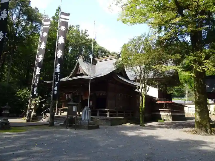 甲佐神社の本殿・本堂