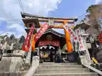 伏見稲荷大社三ノ峰(下之社神蹟・白菊大神)の鳥居