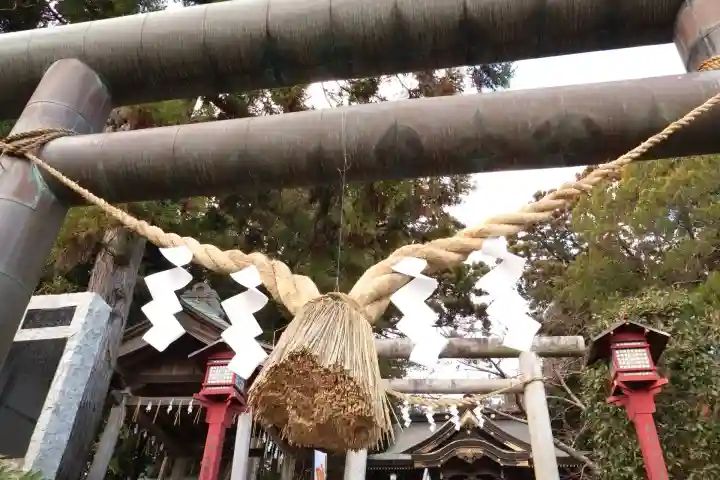 艫神社の{uncategorized: "未分類", other: "その他", undefined: "問題あり", building: "その他建物", grave: "お墓", sacred_gate: "鳥居", guardian: "狛犬", statue: "像", buddha: "仏像", history: "歴史", nature: "自然", garden: "庭園", animal: "動物", pagoda: "塔", temizu: "手水舎", mountain_gate: "山門・神門", sanctuary: "本殿・本堂", subordinate: "末社・摂社", art: "芸術", scenery: "景色", jizo: "地蔵", ema: "絵馬", goshuin: "御朱印", omikuji: "おみくじ", items: "授与品その他", amulet: "お守り", goshuincho: "御朱印帳", eats: "食事", festival: "お祭り", votive_dance: "神楽", shichigosan: "七五三参", wedding: "結婚式", experience: "体験その他", initially: "初詣", around: "周辺", anti_infection: "感染症対策"}