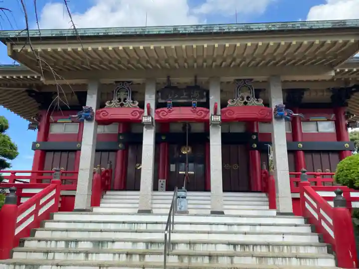 千葉寺の本殿・本堂