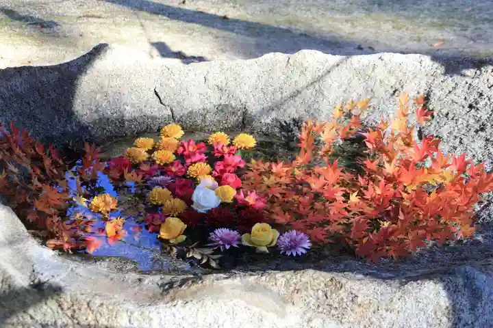 田村神社の手水舎