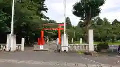 諏訪神社の鳥居