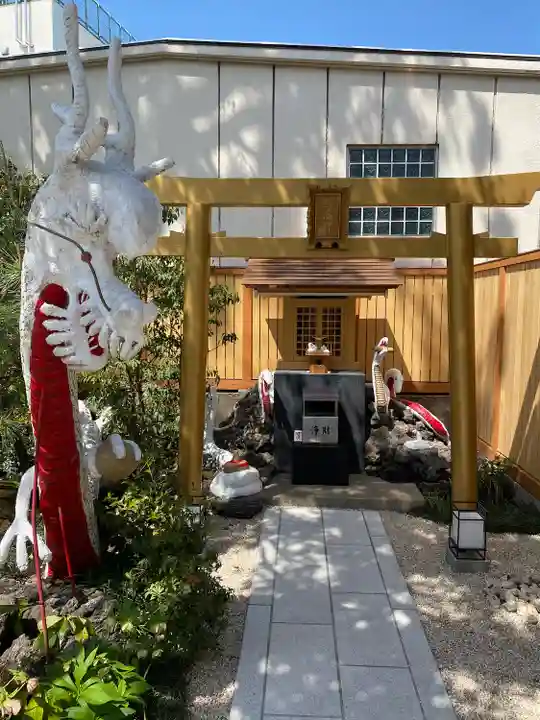 蛇窪神社の鳥居