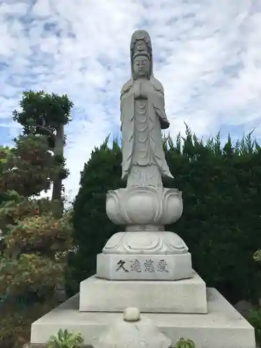 要法寺の像