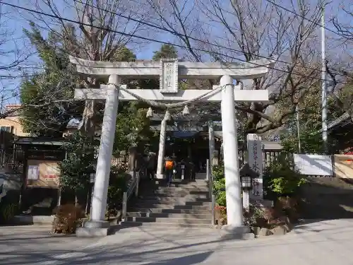 鳩ヶ谷氷川神社の鳥居