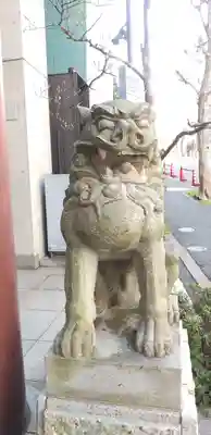 築土神社の狛犬