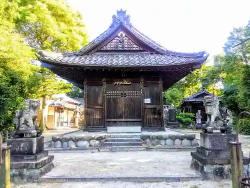 諏訪神社（佐布里諏訪神社）の本殿・本堂