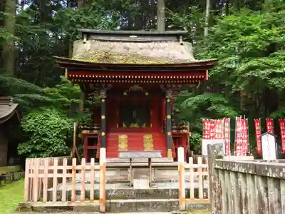 北口本宮冨士浅間神社の末社・摂社
