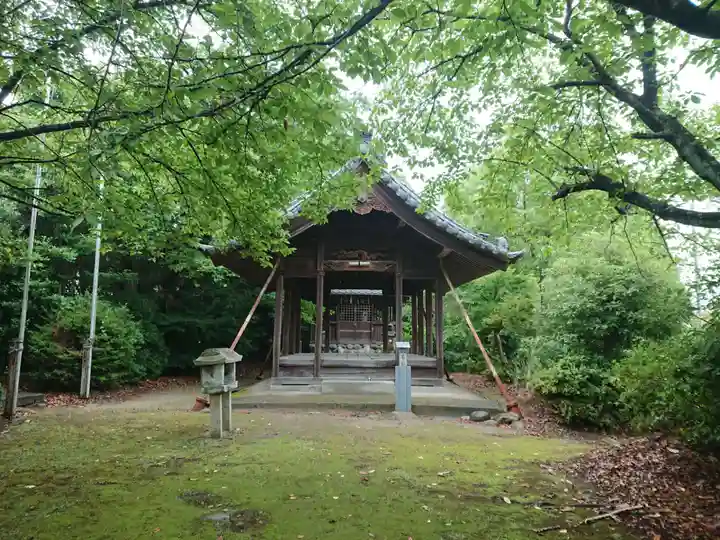 神明社(両寺内)の本殿・本堂