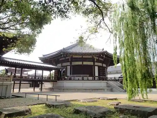 守屋祠（四天王寺境内社）の本殿