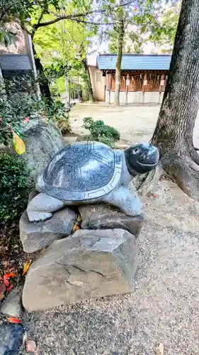 松戸神社の像