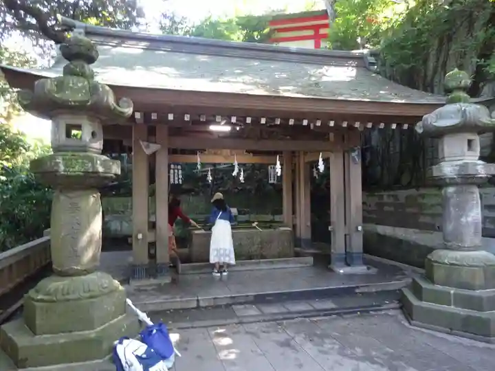 江島神社の手水舎