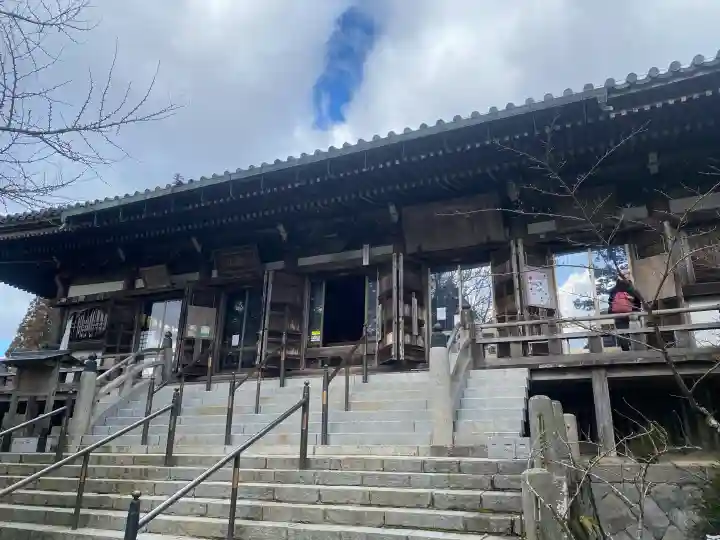 播州清水寺の{uncategorized: "未分類", other: "その他", undefined: "問題あり", building: "その他建物", grave: "お墓", sacred_gate: "鳥居", guardian: "狛犬", statue: "像", buddha: "仏像", history: "歴史", nature: "自然", garden: "庭園", animal: "動物", pagoda: "塔", temizu: "手水舎", mountain_gate: "山門・神門", sanctuary: "本殿・本堂", subordinate: "末社・摂社", art: "芸術", scenery: "景色", jizo: "地蔵", ema: "絵馬", goshuin: "御朱印", omikuji: "おみくじ", items: "授与品その他", amulet: "お守り", goshuincho: "御朱印帳", eats: "食事", festival: "お祭り", votive_dance: "神楽", shichigosan: "七五三参", wedding: "結婚式", experience: "体験その他", initially: "初詣", around: "周辺", anti_infection: "感染症対策"}