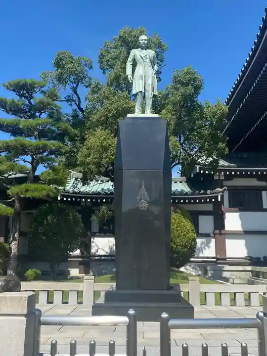 覚王山 日泰寺の像