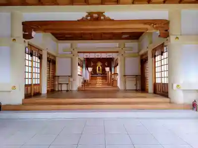 新屋社の本殿・本堂