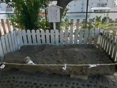 廣國神社の{uncategorized: "未分類", other: "その他", undefined: "問題あり", building: "その他建物", grave: "お墓", sacred_gate: "鳥居", guardian: "狛犬", statue: "像", buddha: "仏像", history: "歴史", nature: "自然", garden: "庭園", animal: "動物", pagoda: "塔", temizu: "手水舎", mountain_gate: "山門・神門", sanctuary: "本殿・本堂", subordinate: "末社・摂社", art: "芸術", scenery: "景色", jizo: "地蔵", ema: "絵馬", goshuin: "御朱印", omikuji: "おみくじ", items: "授与品その他", amulet: "お守り", goshuincho: "御朱印帳", eats: "食事", festival: "お祭り", votive_dance: "神楽", shichigosan: "七五三参", wedding: "結婚式", experience: "体験その他", initially: "初詣", around: "周辺", anti_infection: "感染症対策"}