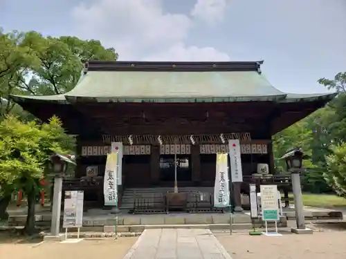 篠山神社の本殿