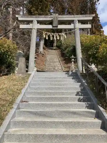 八幡神社(鹿折)の鳥居