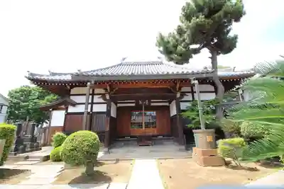 亮朝院の本殿・本堂