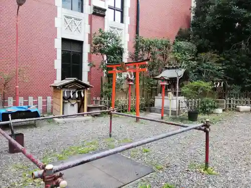 三田春日神社の末社