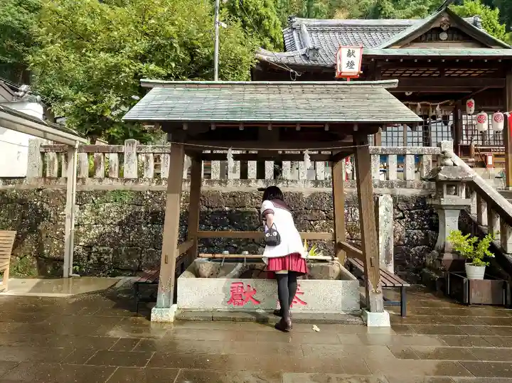 八坂神社の手水舎