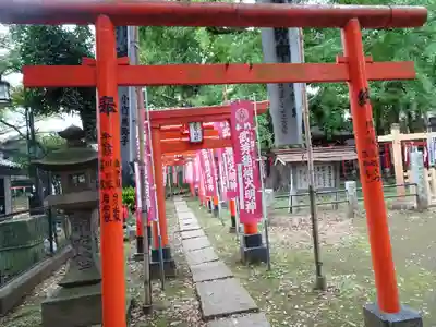 鬼子母神堂 (法明寺)の鳥居