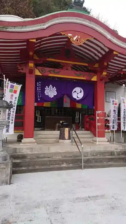 岩戸弘法弘峰寺の本殿・本堂