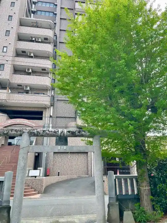山神社の{uncategorized: "未分類", other: "その他", undefined: "問題あり", building: "その他建物", grave: "お墓", sacred_gate: "鳥居", guardian: "狛犬", statue: "像", buddha: "仏像", history: "歴史", nature: "自然", garden: "庭園", animal: "動物", pagoda: "塔", temizu: "手水舎", mountain_gate: "山門・神門", sanctuary: "本殿・本堂", subordinate: "末社・摂社", art: "芸術", scenery: "景色", jizo: "地蔵", ema: "絵馬", goshuin: "御朱印", omikuji: "おみくじ", items: "授与品その他", amulet: "お守り", goshuincho: "御朱印帳", eats: "食事", festival: "お祭り", votive_dance: "神楽", shichigosan: "七五三参", wedding: "結婚式", experience: "体験その他", initially: "初詣", around: "周辺", anti_infection: "感染症対策"}