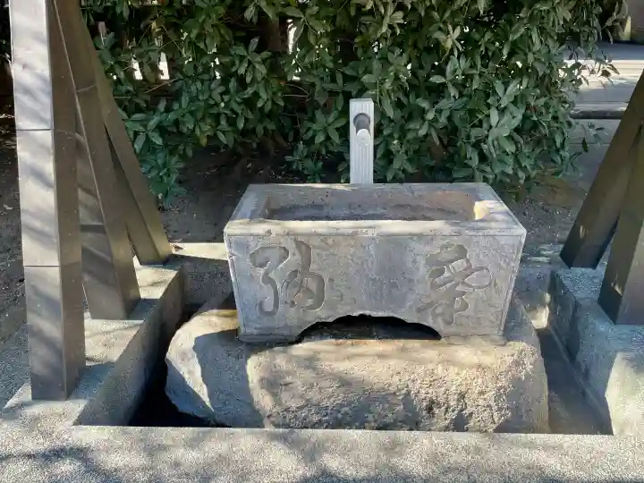 國領神社の{uncategorized: "未分類", other: "その他", undefined: "問題あり", building: "その他建物", grave: "お墓", sacred_gate: "鳥居", guardian: "狛犬", statue: "像", buddha: "仏像", history: "歴史", nature: "自然", garden: "庭園", animal: "動物", pagoda: "塔", temizu: "手水舎", mountain_gate: "山門・神門", sanctuary: "本殿・本堂", subordinate: "末社・摂社", art: "芸術", scenery: "景色", jizo: "地蔵", ema: "絵馬", goshuin: "御朱印", omikuji: "おみくじ", items: "授与品その他", amulet: "お守り", goshuincho: "御朱印帳", eats: "食事", festival: "お祭り", votive_dance: "神楽", shichigosan: "七五三参", wedding: "結婚式", experience: "体験その他", initially: "初詣", around: "周辺", anti_infection: "感染症対策"}